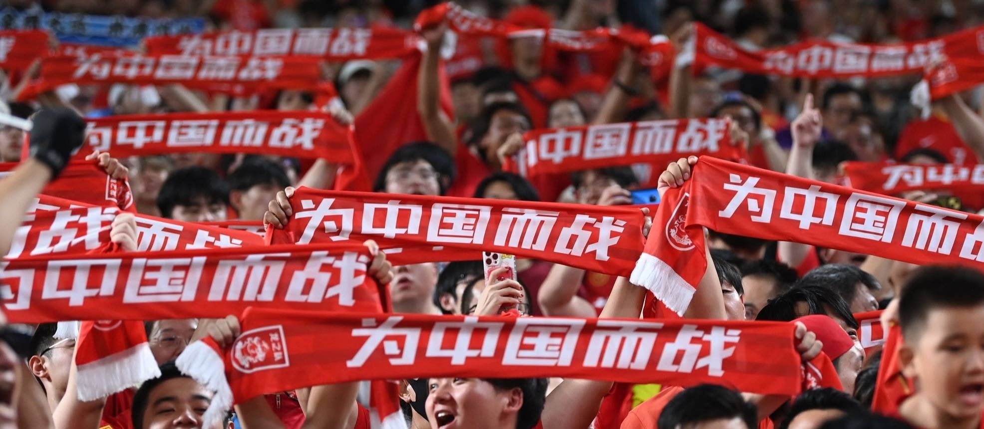 国际足球比赛中，中国队反客为主